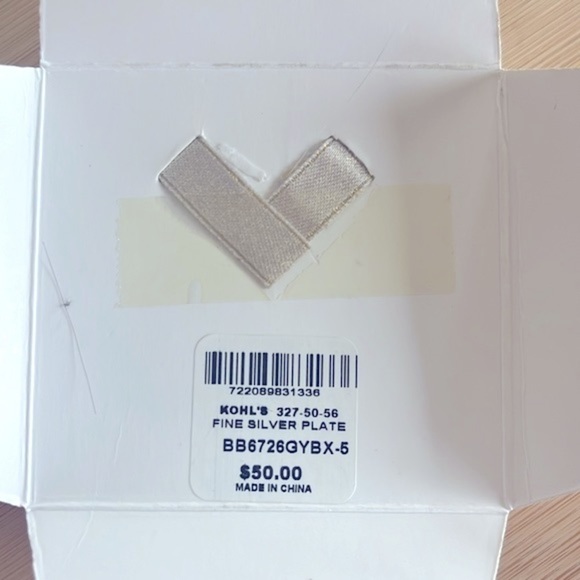 Brand New Set of Silver Plated Beaded Stretch Bracelets Butterfly Charm “Strong” - Picture 12 of 14